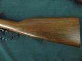 6240 Winchester 94 pre 64 30/30 20 inch barrel, hooded front site, 99% condition, Boyt case, box of shells, steel butt plate, all original, bores brit - 2 of 9