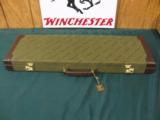 6317 Winchester 101 NATIONAL WILD TURKEY FEDERATION,3inch 6 winchokes, m, im
2f 2xf, wrench 2 pouches, HANG TAG,KEYS, AAA++FANCY HIGHLY FIGURED WALNU - 1 of 12
