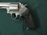 6355 Smith Wesson 629-244 mag 6 inch barrel stainless steel 98% condition, Pachmayr presentation grips,adjustable rear site - 3 of 9