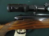 5100 Weatherby Mark V Deluxe 300 Mag, 24 inch barrel, LEFT HAND,gloss SWAROSKI NOVA 2.2X9X42 SCOPE heavy recticle tapers to fine,tooled leather sling - 8 of 10