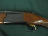 6507 Browning Citori SUPERLIGHT 12 gauge 28 inch barrels 2 3/4, STRAIGHT GRIP, SCHNABEL FOREND, butt plate, all original, 99% condition, vent rib ejec - 5 of 11