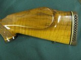 7204 Weatherby Mark V 240 Magnum 24 inch barrel, rings and bases, Rosewood forend tip, rosewood/insert pistol grip cap, Weatherby pad, early good one - 2 of 12