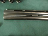 7230 Winchester 101 "2 BARREL HUNT SET"says on barrel, 12ga 28bls 7 winchokes 2xf f 2ic 2sk,wrench,20ga 26bls 4wincks 2ic &2 full.wrench. Wi - 17 of 19
