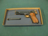 7280 Smith Wesson 52-2 38 special 5 inch barrel, adjustable rear site, correct box, s/n A19152x, MINT, walunt medallion grips not a mark on them. 2 ma - 3 of 11