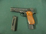7280 Smith Wesson 52-2 38 special 5 inch barrel, adjustable rear site, correct box, s/n A19152x, MINT, walunt medallion grips not a mark on them. 2 ma - 4 of 11