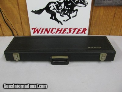 7524 Winchester 101 Pigeon 20 gauge 27 barrels skeet/skeet, 99% condition, this is the early one that was engraved rose/scroll with diamond tipped too