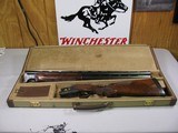 7708 Winchester 101 PRESENTATION GRADE 12 ga 27 inch barrels skeet/skeet
vent rib
pistol grip, ejectors,AAA++Fancy
FEATHECROTCH,Highly figured waln - 1 of 16