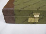 7806 Winchester 101 or 23 gun case, leather trim, keys as new, will take 28 inch barrels,--210 602 6360-- - 2 of 9