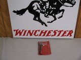 7836
Winchester wood handled chokes wrench and Winchester choke bag-NOS- These are in fantastic condition. Finish off your collectible shotgun! - 1 of 5