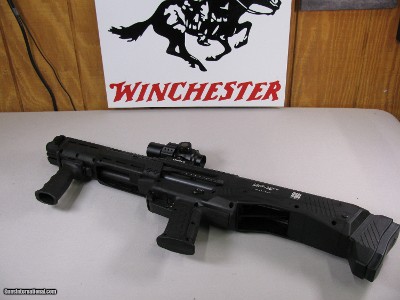 7895 
Standard 12GA DP-12 Shotgun
Standard Manufacturing Company has raised the bar with this extraordinary shotgun that truly is one of kind tha