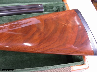 7923Winchester 23 Pigeon XTR 20 gauge, Green hard case! With keys. Has 28 inch barrels 2 3/4 & 3 inch chambers, M/F, 14 1/8 LOP, round knob, vent ri - Image 2 of 22