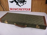 7985Winchester 23 or 101 hard case, 99% with keys, will take 26inch Barrels - 1 of 10
