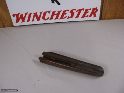8121 Winchester Model 23 Classic 28 Gauge forearm, has a black inlay, nice wood