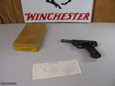 8790
Hi- Standard Sport King, 22LR, 4.5 Barrel, Early First Model, dark wood grips, Nice and tight, has an extra 22 barrel.
Correct box and paperwor