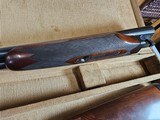 9001
Winchester 23 HEAVY DUCK S/N 135. only 500 made! 12 gauge, 30 inch barrels full/full, 3 inch. 14 1/4 LOP, 95% condition with case. single selec - 17 of 22