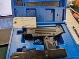 8996 IMI Uzi Pistol 9MM, 3 Mags, 2 are high capacity, in original box,
More pictures at dawsonsdoubles.com