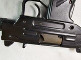8996 IMI Uzi Pistol 9MM, 3 Mags, 2 are high capacity, in original box,
More pictures at dawsonsdoubles.com - 9 of 18