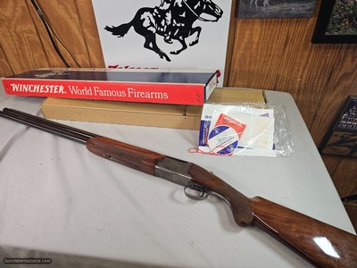 9043
Winchester 101 XTR Pigeon Grade, 12 Gauge, WInchoke (MOD/MOD), 28” Vented barrels, Butt pad, Round Knob, 14 1/4 LOP, in original box with all pa