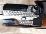 9065
Beretta 692, 12 gauge, 30” barrels, 6 chokes (2 Skeet, IC, M, IM, LM, CL) cleaning rod, 2 snap caps, Beretta ASE AAA fancy walnut, vent rib, but - 19 of 25