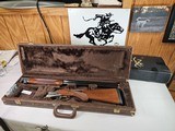 9085
Browning Citori Lightning feather, 20 Gauge, 28” barrels, 2 3/4 and 3”, round knob, Kickeze pad, 13 1/2 LOP, Gold feather on bottom of receiver, - 1 of 25