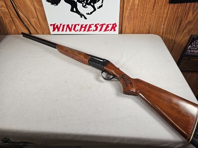 9094
Fox Savage Model B, 20 gauge, sxs, proof tested, 3” chambers, but pad, metal sights, pistol grip, ejectors, opens and closes tight, single trigg