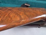 9196
SKB 605 20 Gauge, 28” barrels, NIB, Ducks Unlimited Shotgun, Screw in chokes X 3, and choke wrench, gold inlays, beautiful wood, butt pad, pist - 17 of 25