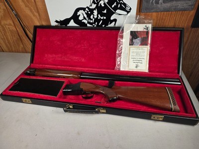 9198
Winchester 101 XTR Waterfowler, 12 Gauge, 3”, 32” barrels, Winchokes, comes with 6 chokes M,F, IC, EX Full, SK, IM. Choke tool, Butt pad, vent R