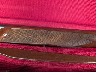 9208  Winchester 23 Classic, 20 Gauge, 2 3/4 and 3”, 26” barrels,  IC/MOD, 14 1/2 lop, butt pad, vent rib, beautiful wood, gold trigger, pistol grip w - Image 19 of 25