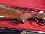 9207
Winchester 101 lightweight 12 gauge, screw in winchokes x 5 ( M, IM, XF, IC, SK) 27” barrels, 14 1/4 LOP, Butt pad, vent rib, ejectors, pistol g - 18 of 25