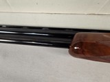 9215
SKB 605 Hunt Set 28 gauge With screw in chokes, M/F, 28” barrels
and 410 gauge is fixed IC/MOD, 26” barrels,
ejectors, single selective trigg - 20 of 25