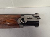 9215
SKB 605 Hunt Set 28 gauge With screw in chokes, M/F, 28” barrels
and 410 gauge is fixed IC/MOD, 26” barrels,
ejectors, single selective trigg - 17 of 25