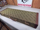 9218
Winchester green hard trunk style shotgun case, double barrel case, will hold two barrels up to 29”, beautiful like new condition. More pictures - 20 of 20