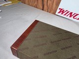 9222
Winchester green shotgun trunk style case with red interior, New old stock, will hot up to a 26” barrel.
With original keys and key fob.More pi - 14 of 18