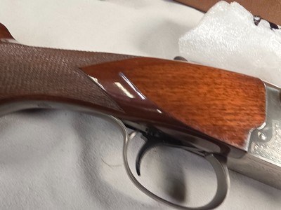 9259
Winchester Model 23 Pigeon XTR, 20 Gauge, 26” barrels, IC/MOD, Round Knob, Ejectors, vent rib, butt pad, coin silver receiver, beaver tail, 14 1