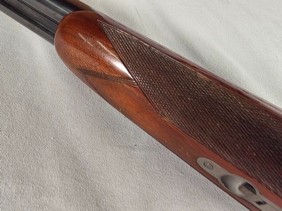 9263
Winchester 23 Pigeon XTR 2 3/4 and 3”, 12 Gauge, 26” barrels, round knob, 100% factory original, butt pad, vent rib, screw in Winchokes( Sk,IC,