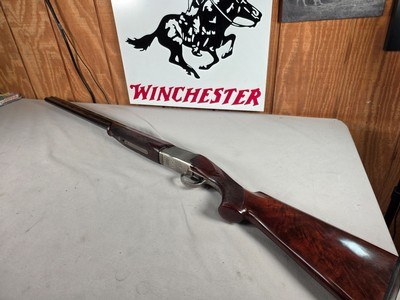 9265
Winchester 101 Grand European, 12 Gauge, 2 3/4, Pistol Grip, butt pad, vent rib, IM/FULL, Ejectors, Really Nice engraving, 30” Barrels, 14 1/4 L