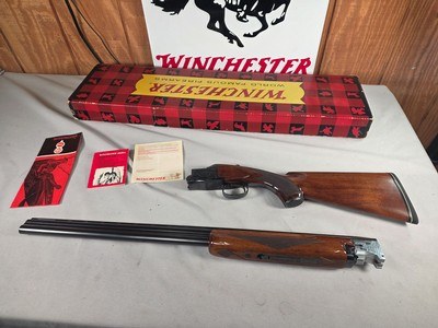 9267
Winchester 101 20 Gauge, 26” barrels, IC/MOD, pistol grip with cap, white line butt pad, Ejectors, comes with paperwork, Also has the original
