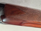 9261
Winchester 101 lightweight 20 Gauge, 27” barrels, 2 screw in Winchokes, IC/MOD, vent rib, round knob, 14 1/4 LOP, Comes with the correct box and - 20 of 25
