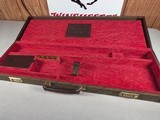 9281
Winchester 101 Quail Special hard shotgun case, Green, will hold up to a 28” barrel, red interior, only 500 made, great condition, More pictures - 15 of 16