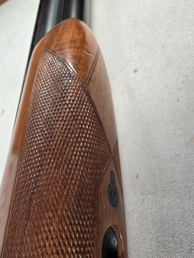 9320Ithaca 500 20 Gauge, 28” barrels, factory 13 3/4” LOP, Pistol grip with cap, beautiful engraved with birds on each side, Ejectors, Mod/Full fixe - Image 22 of 25