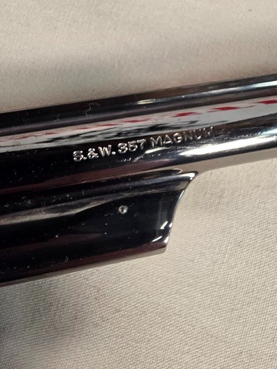 9328Smith & Wesson model 27-2, 8” barrel, 357 Magnum, vintage N frame, Revolver with pinned barrel, target sight, trigger shoe, blued all original, - Image 14 of 25