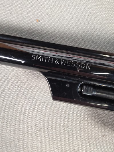9328Smith & Wesson model 27-2, 8” barrel, 357 Magnum, vintage N frame, Revolver with pinned barrel, target sight, trigger shoe, blued all original, - Image 9 of 25