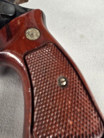 9328Smith & Wesson model 27-2, 8” barrel, 357 Magnum, vintage N frame, Revolver with pinned barrel, target sight, trigger shoe, blued all original, - Image 4 of 25