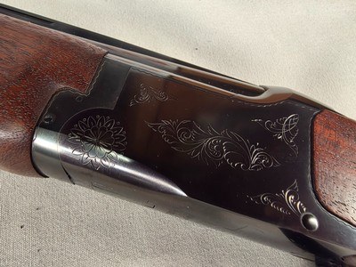 9331 Browning Citori 20 Gauge, 26” barrels, 2 3/4 and 3” chambers, straight grip, 14 1/4 LOP, Mod/Full, Browning butt plate, vent rib, gold trigger, e - Image 9 of 25