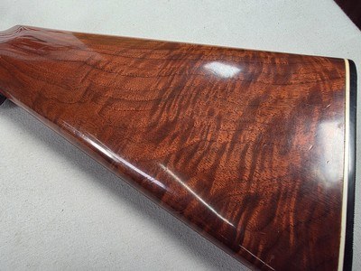 9333Winchester 23 pigeon XTR, 12 gauge, 3” chambers, butt plate, round knob, ejectors, IC/ Mod, 14 1/4 LOP, 26” Barrels, Vent rib,More pictures at - Image 2 of 25