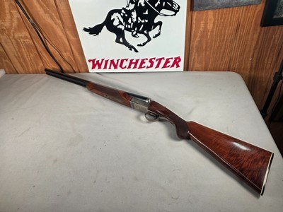 9333Winchester 23 pigeon XTR, 12 gauge, 3” chambers, butt plate, round knob, ejectors, IC/ Mod, 14 1/4 LOP, 26” Barrels, Vent rib,More pictures at - Image 1 of 25