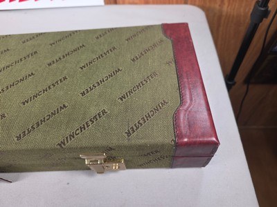 9336Winchester Hard trunk style shotgun case, Green, has keys, will hold up to a 28.5 barrel. For the Winchester Model 23 or 101, More pictures at D - Image 2 of 15
