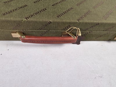 9336Winchester Hard trunk style shotgun case, Green, has keys, will hold up to a 28.5 barrel. For the Winchester Model 23 or 101, More pictures at D - Image 3 of 15