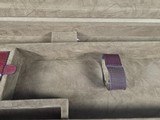 9336Winchester Hard trunk style shotgun case, Green, has keys, will hold up to a 28.5 barrel. For the Winchester Model 23 or 101, More pictures at D - Image 10 of 15