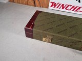 9336Winchester Hard trunk style shotgun case, Green, has keys, will hold up to a 28.5 barrel. For the Winchester Model 23 or 101, More pictures at D - Image 5 of 15